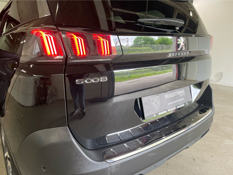 Peugeot 5008 1,5 BlueHDi 130 Allure Pack EAT8 7prs 5d