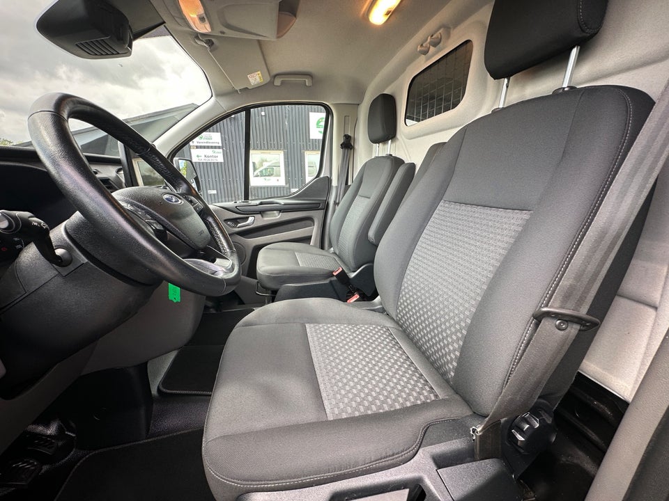 Ford Transit Custom 300 L2 2,0 TDCi 170 Trend