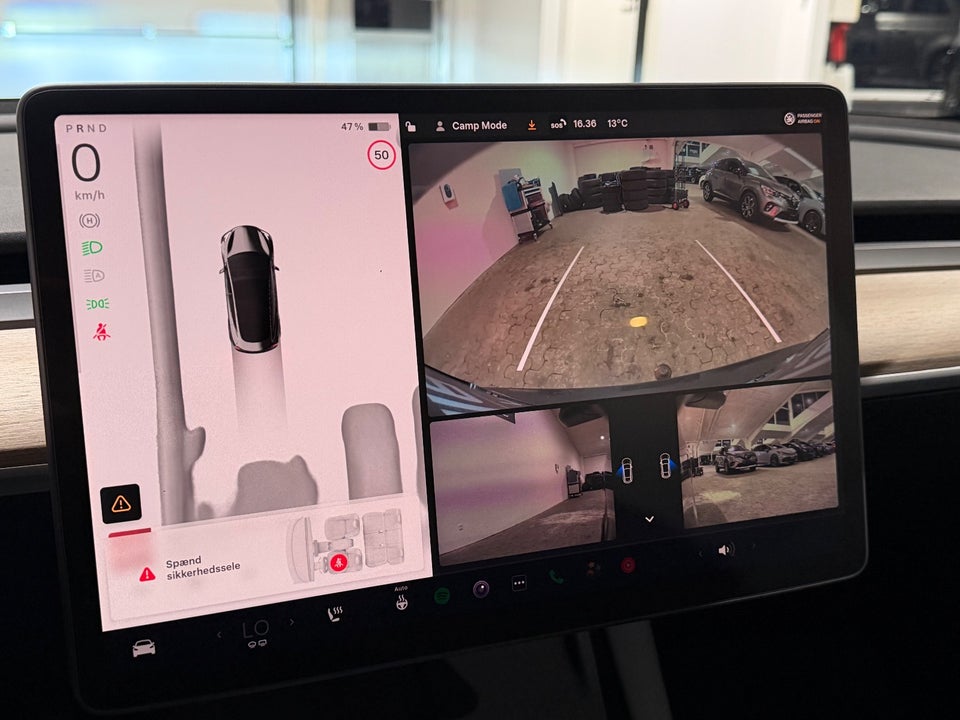 Tesla Model 3 RWD 4d