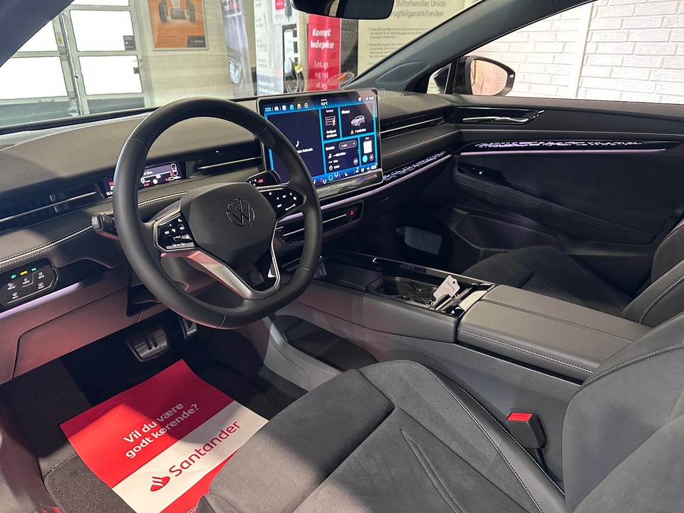 VW ID.7 77 Pro Tourer 5d