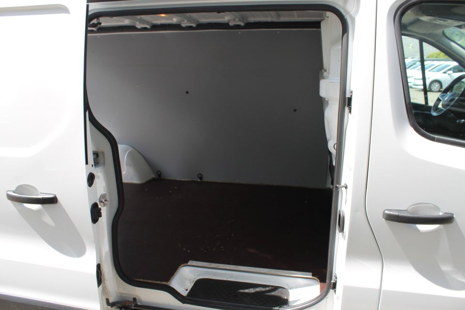 Renault Trafic 2,0 dCi 150 L2H1 Tekno