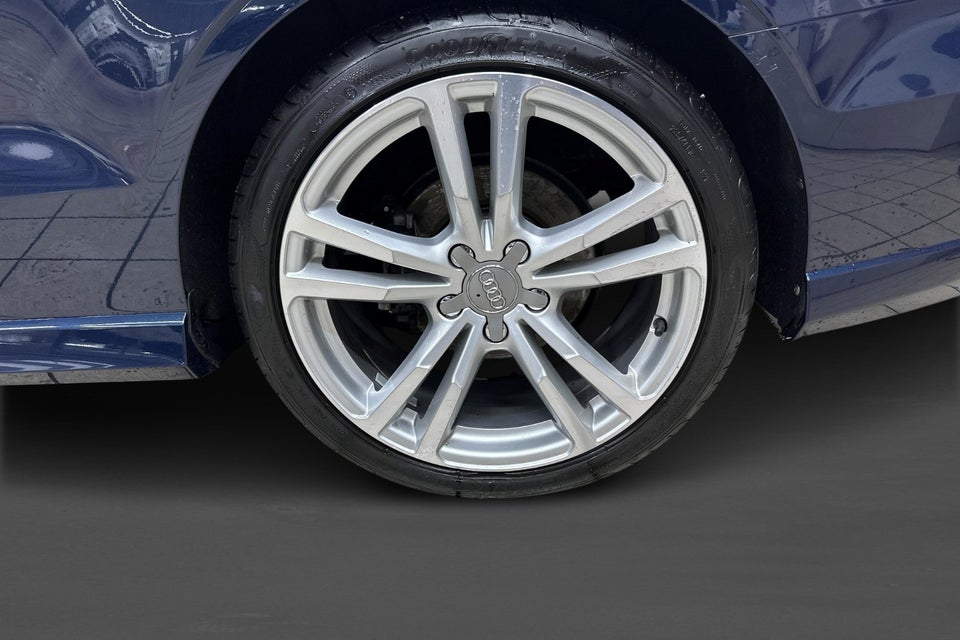 Audi A3 35 TFSi Sport Limited plus Cabriolet S-tr. 2d