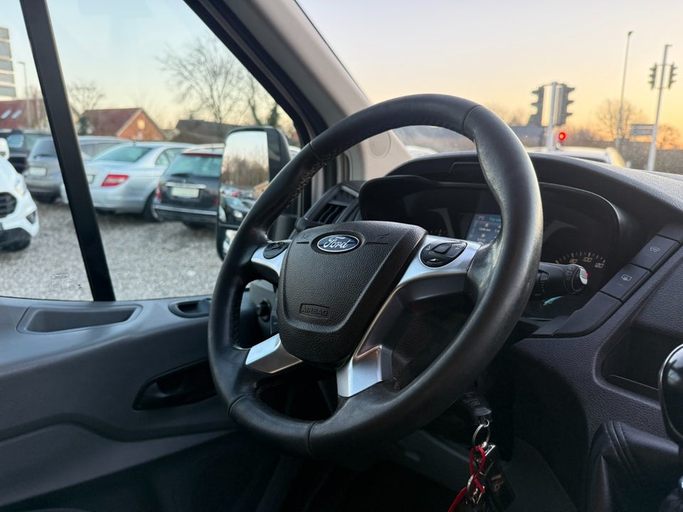Ford Transit 310 L2 Van 2,2 TDCi 125 Trend H3 FWD