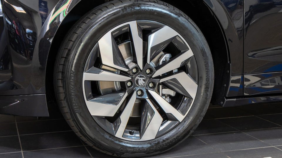 Skoda Enyaq 85x iV Sportline 5d