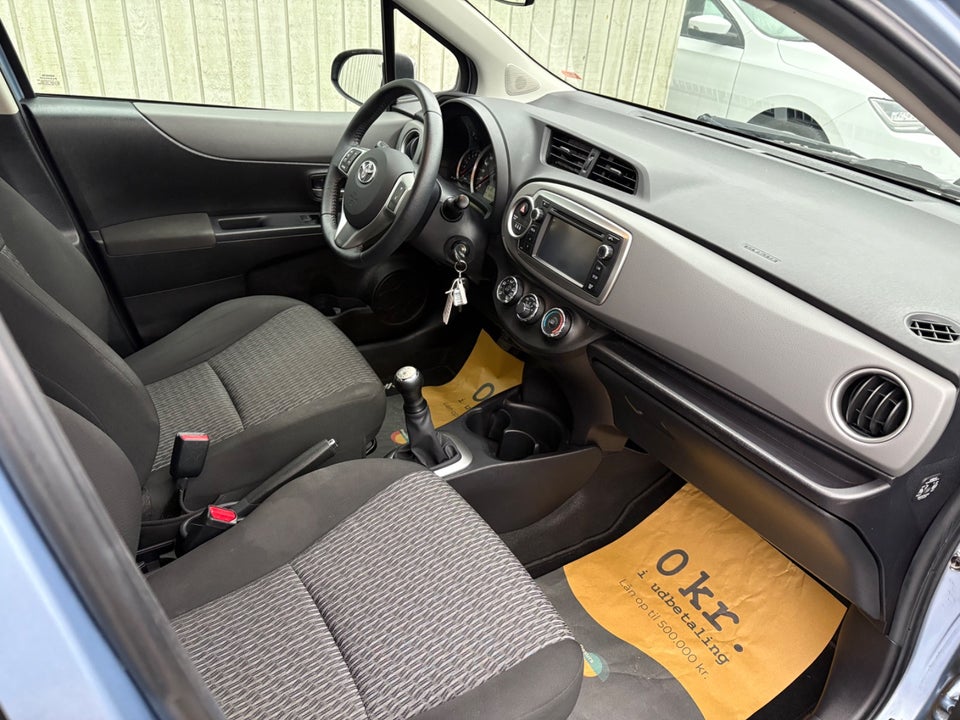 Toyota Yaris 1,0 VVT-i T2 Style 5d