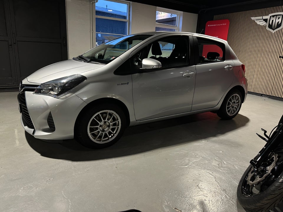 Toyota Yaris 1,5 Hybrid H2 Touch e-CVT 5d