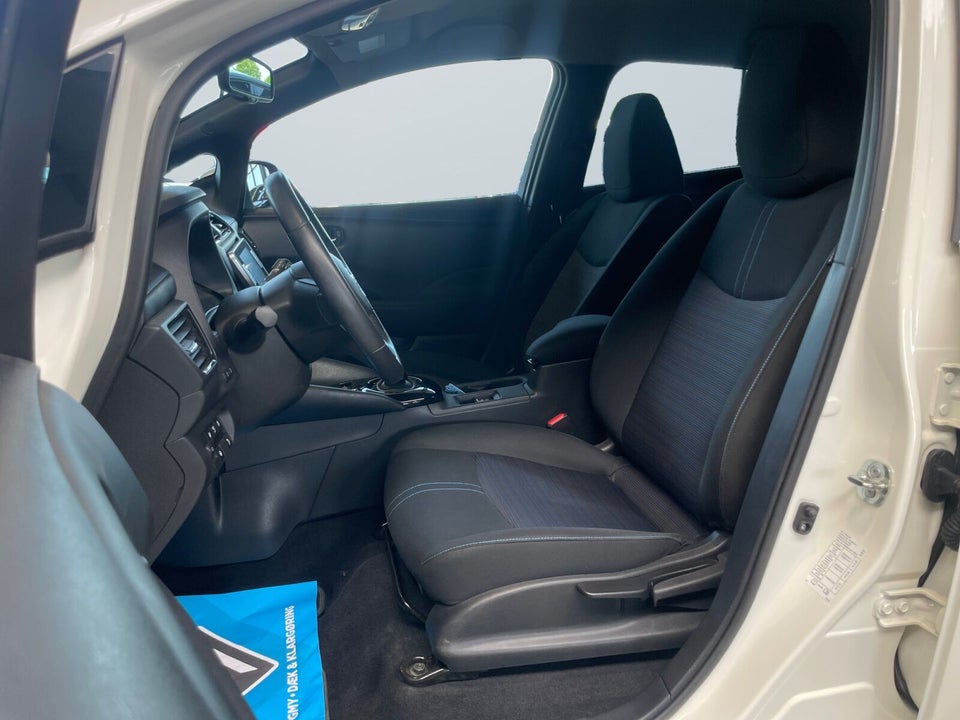 Nissan Leaf 40 Acenta 5d