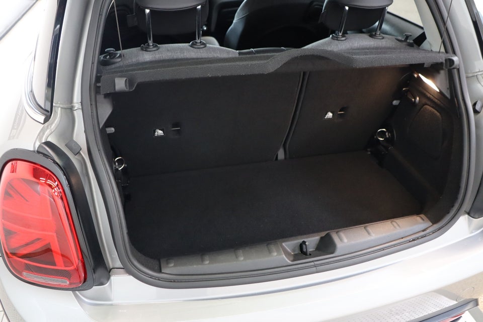 MINI Cooper SE Classic Trim 3d