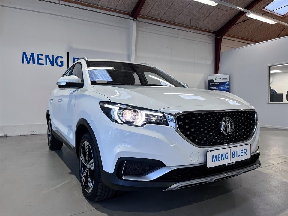 MG ZS EV Luxury 5d