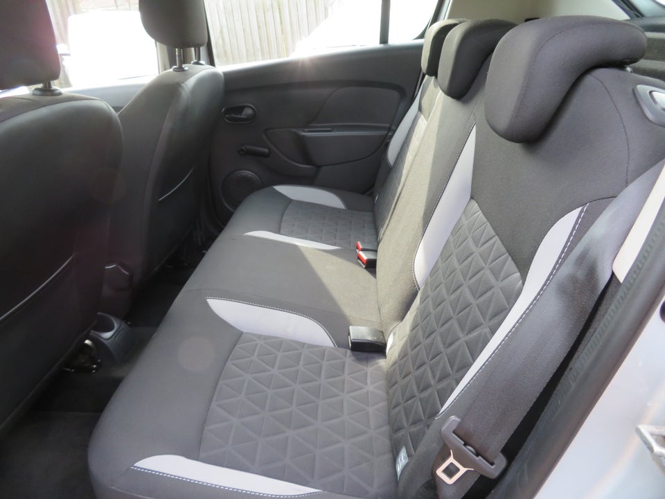 Dacia Sandero Stepway 0,9 TCe 90 Prestige Easy-R 5d