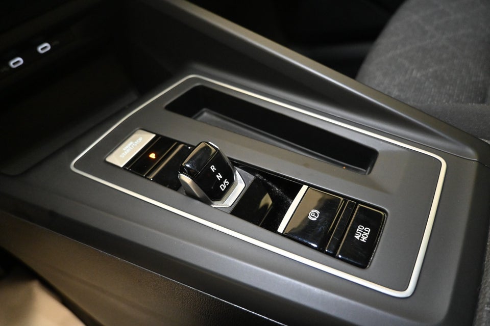 VW Golf VIII 1,5 eTSi 130 Life Variant DSG 5d