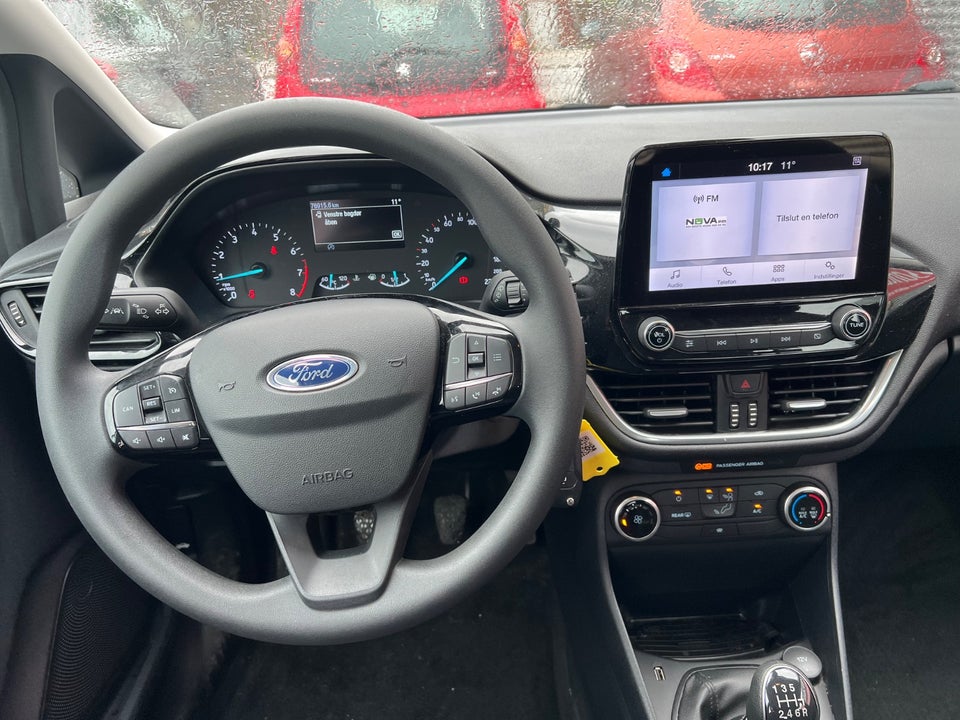Ford Fiesta 1,0 EcoBoost mHEV Connected 5d