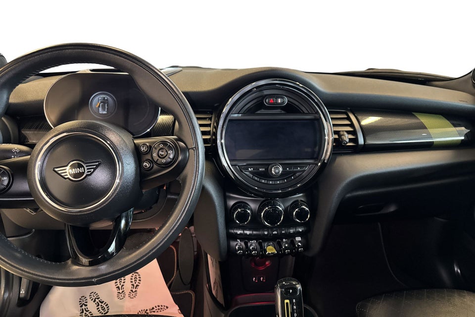 MINI Cooper SE Trim L 3d