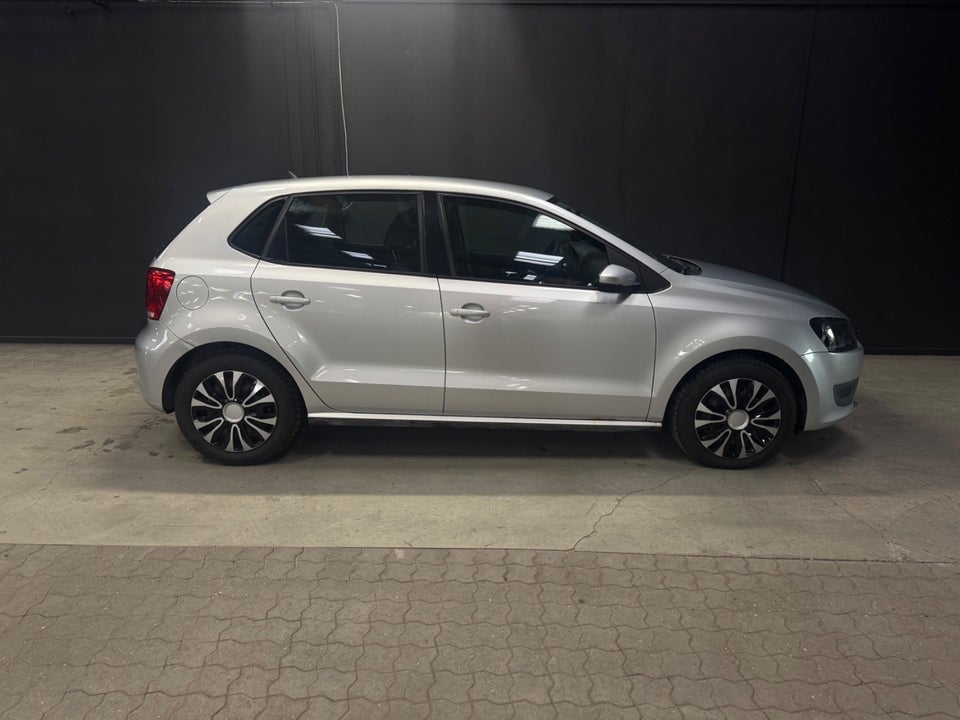 VW Polo 1,6 TDi 90 Comfortline 5d