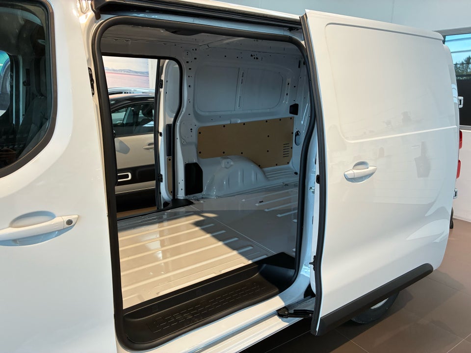 Peugeot Expert 2,0 BlueHDi 144 L3 Premium Van