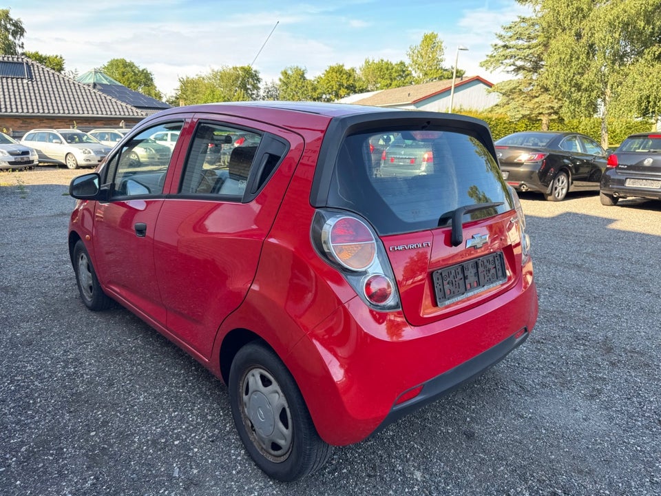 Chevrolet Spark 1,0 LE 5d