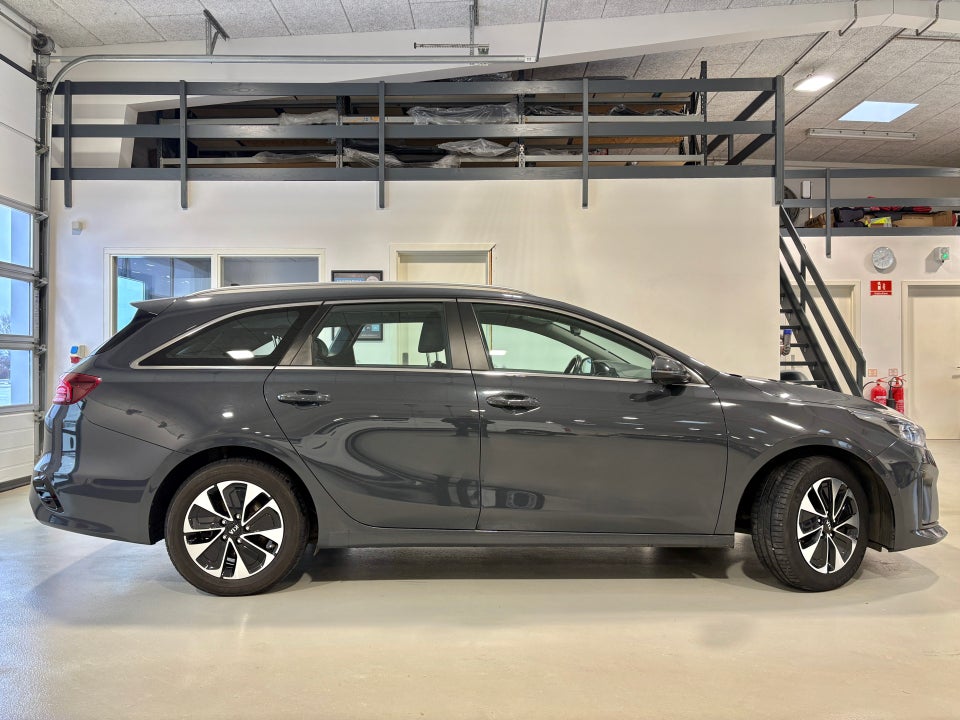 Kia Ceed 1,6 PHEV Upgrade SW DCT 5d