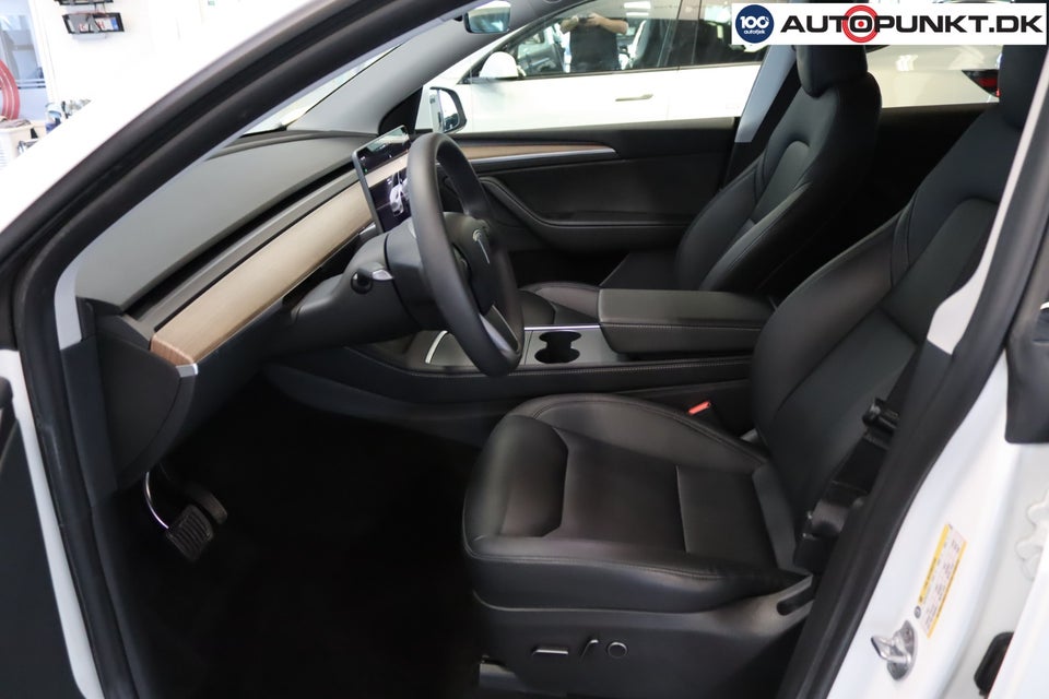 Tesla Model Y Long Range RWD 5d