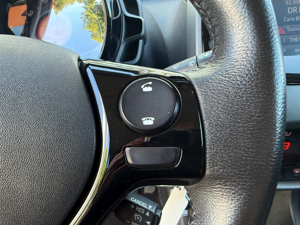 Toyota Aygo 1,0 VVT-i x-pression 5d