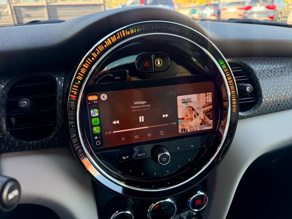 MINI Cooper SE Resolute Edition 3d