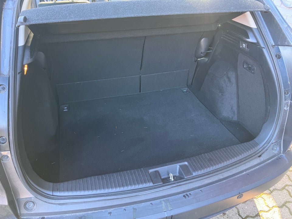 Honda HR-V 1,5 i-VTEC Elegance 5d