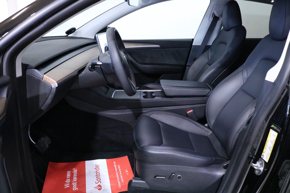 Tesla Model Y Long Range AWD 5d