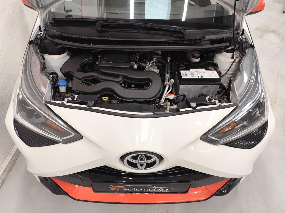 Toyota Aygo 1,0 VVT-i x-style 5d
