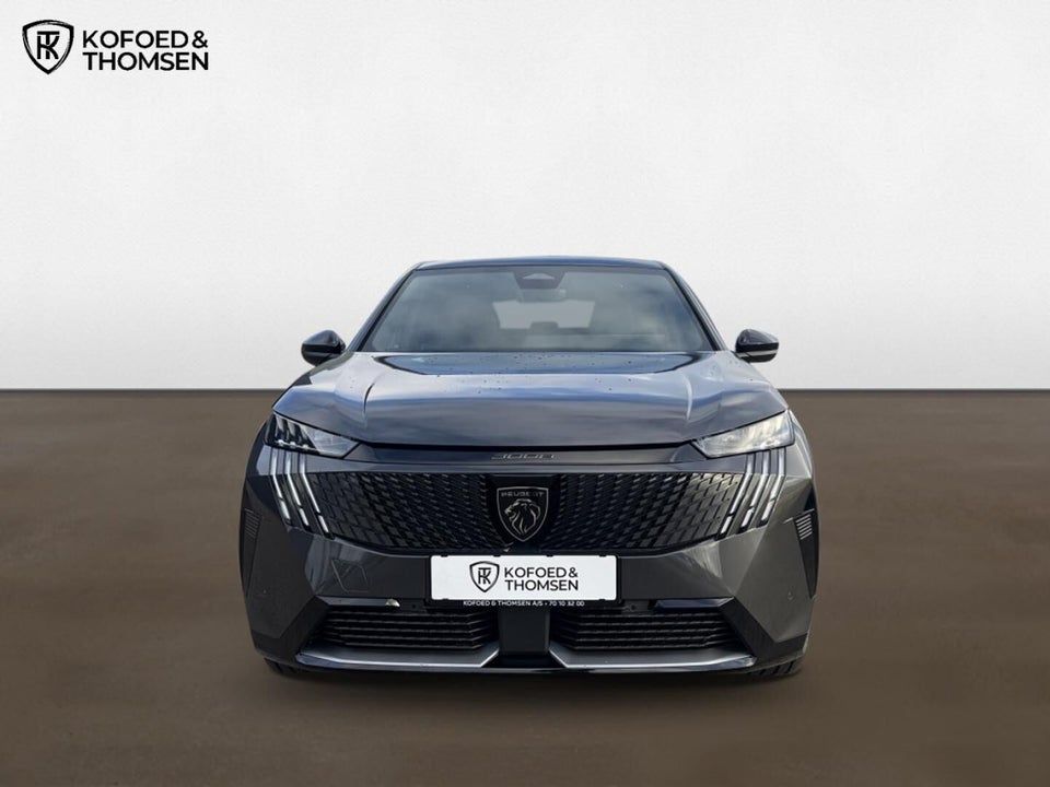 Peugeot e-3008 77 GT 5d