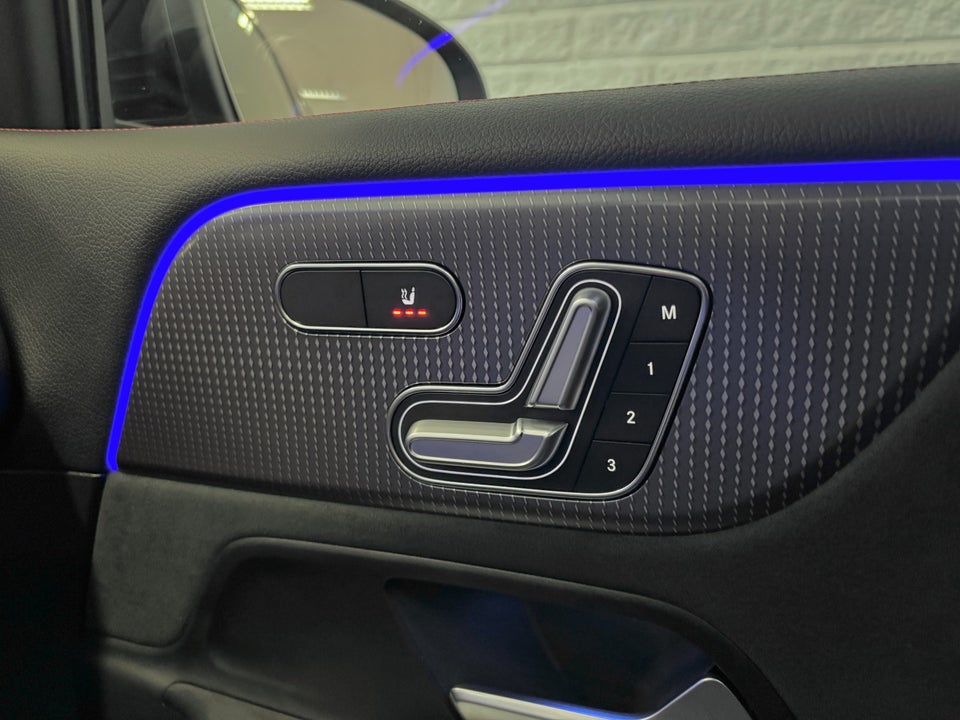 Mercedes EQB350 AMG Line 4Matic 7prs 5d