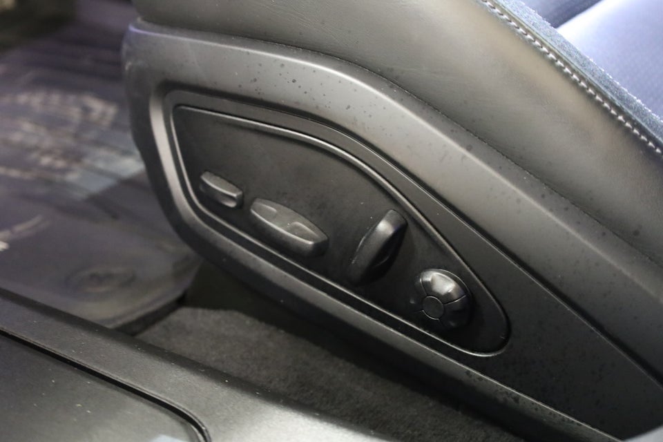 Porsche Taycan 4 Performance+ Cross Turismo 5d