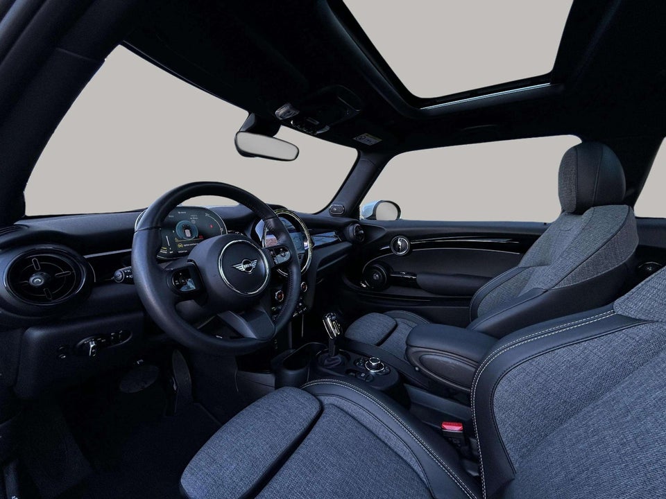 MINI Cooper SE Edition Premium Plus 3d