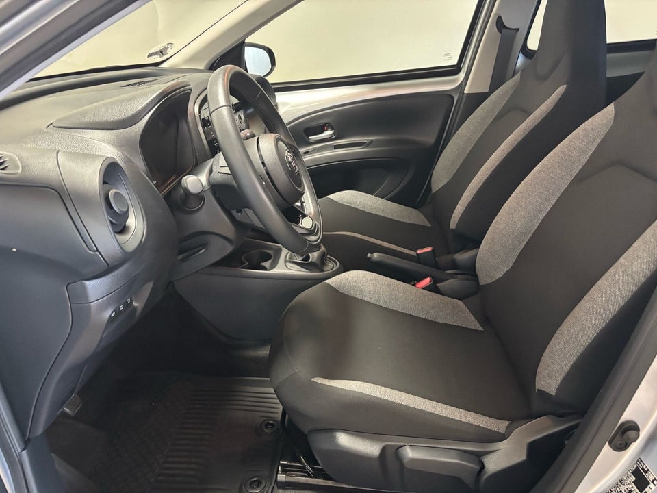 Toyota Aygo X 1,0 Active 5d