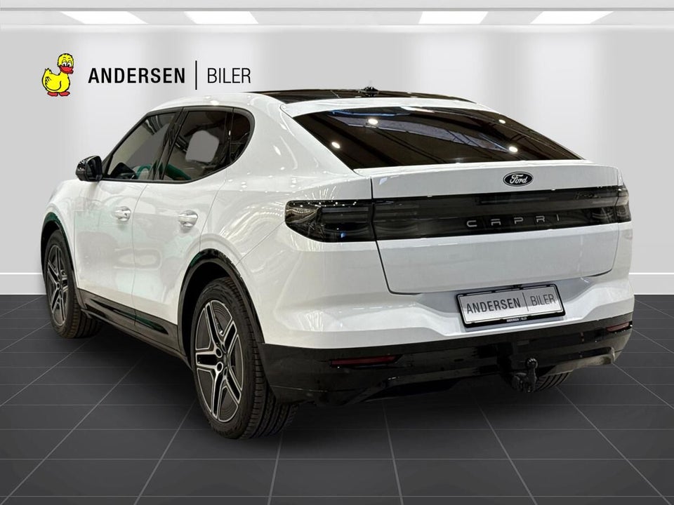 Ford Capri 82 Premium Extended Range 5d