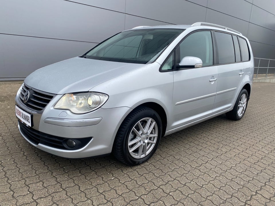 VW Touran 2,0 TDi 170 Highline DSG 5d