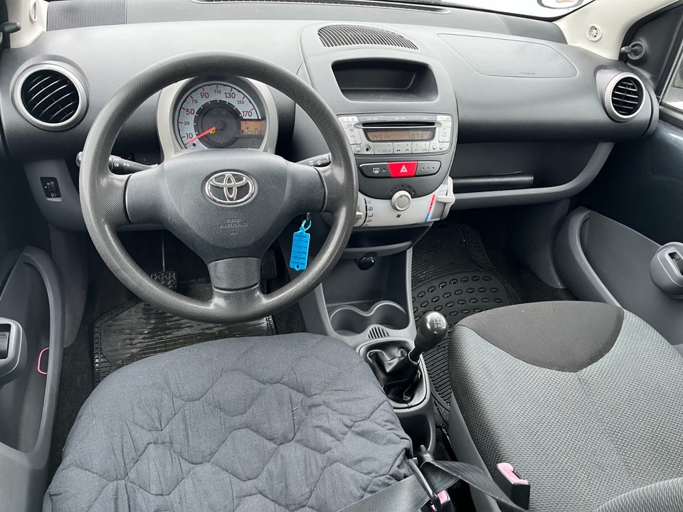 Toyota Aygo 1,0 Plus komfort 5d