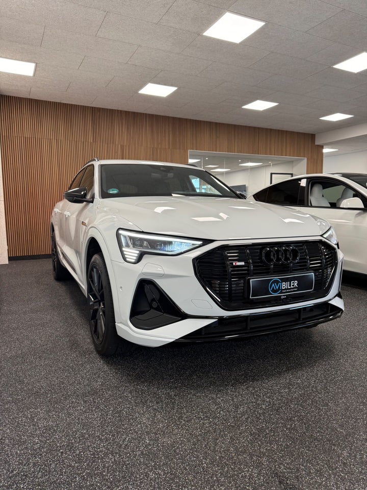 Audi e-tron 55 Black Edition S-line quattro 5d