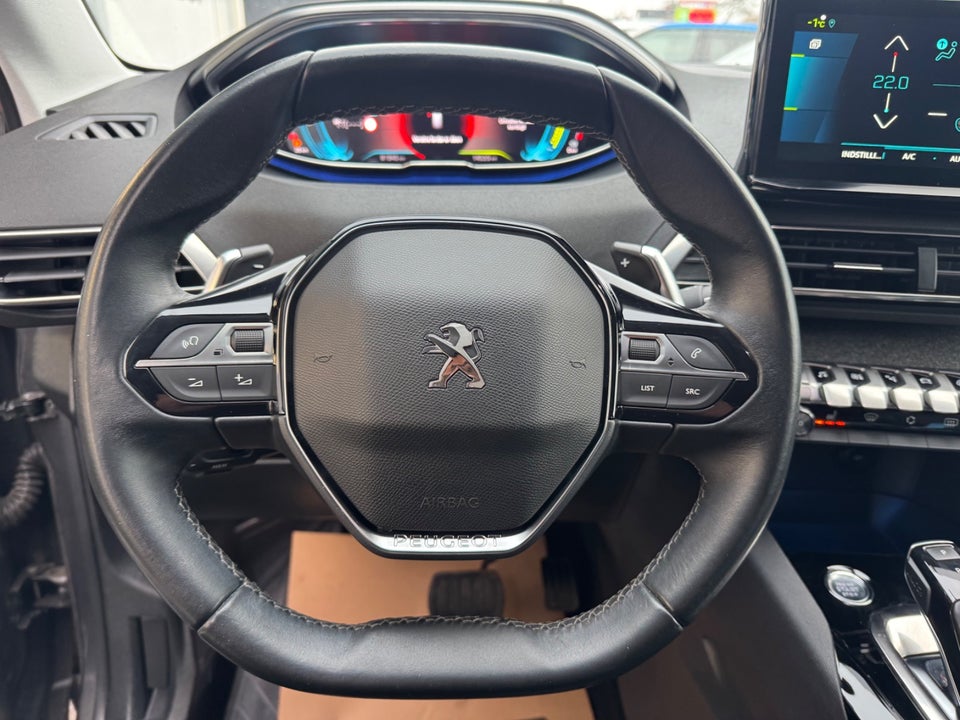 Peugeot 3008 1,6 Hybrid Allure EAT8 5d