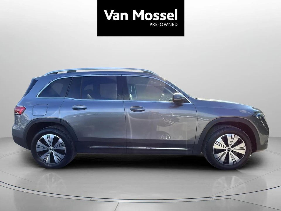 Mercedes EQB300 Progressive 4Matic 7prs 5d