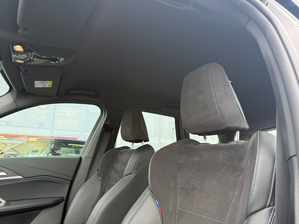 BMW iX1 eDrive20 M-Sport 5d