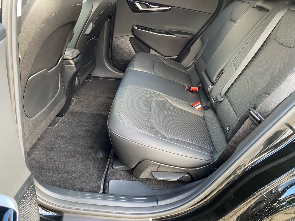 Kia EV6 77 Long Range Upgrade 5d