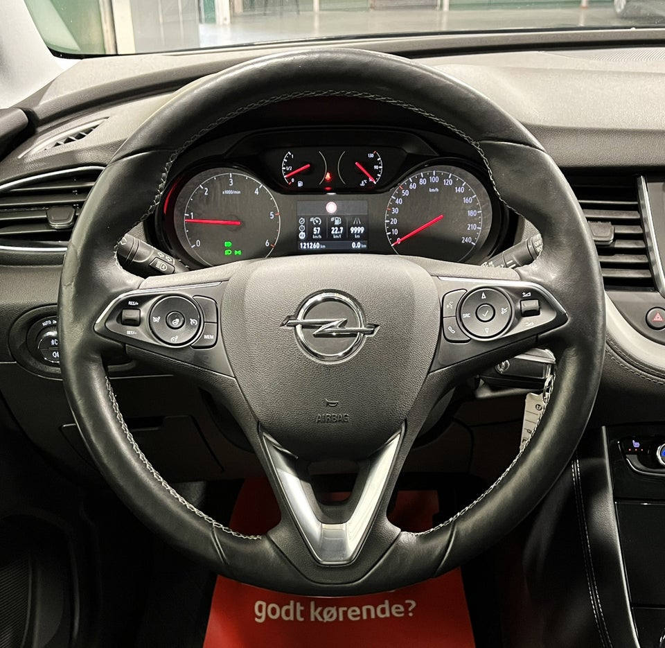 Opel Grandland X 1,5 CDTi 130 Excite 5d