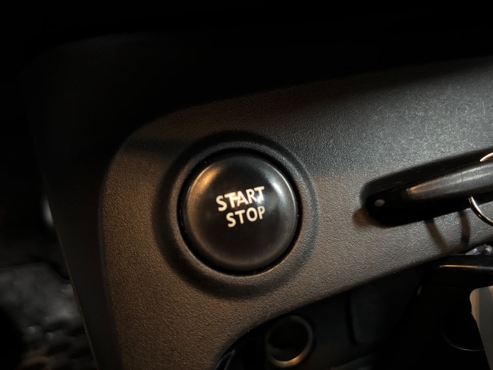 Renault Captur 0,9 TCe 90 Expression 5d