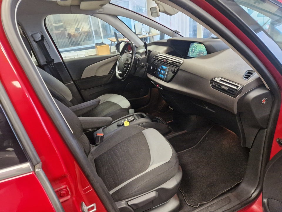 Citroën C4 Picasso 1,6 BlueHDi 120 Seduction EAT6 5d