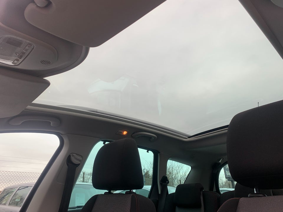 Peugeot 308 1,6 THP 156 Sportium SW 5d