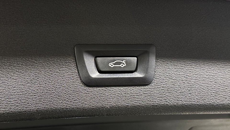 BMW X1 2,0 sDrive20d Advantage aut. 5d
