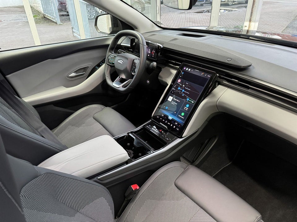 Ford Explorer 82 Select Extended Range 5d