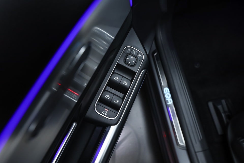 Mercedes EQA350 AMG Line 4Matic 5d