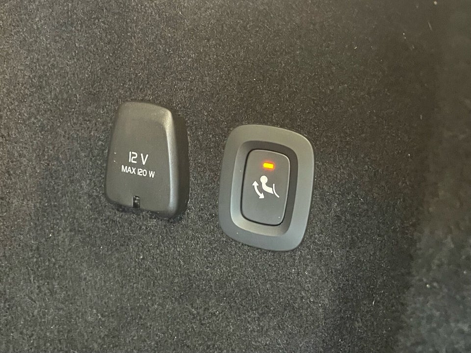 Volvo V60 2,0 T6 ReCharge Inscription aut. AWD 5d