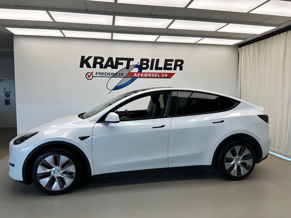 Tesla Model Y Long Range AWD 5d