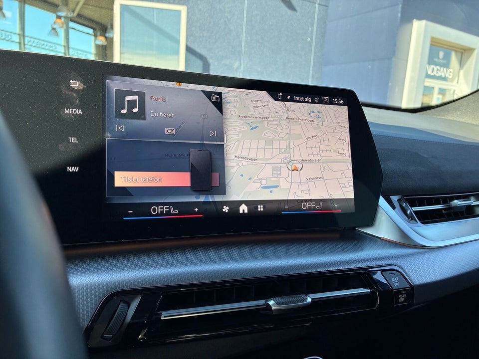 BMW iX2 eDrive20 M-Sport 5d